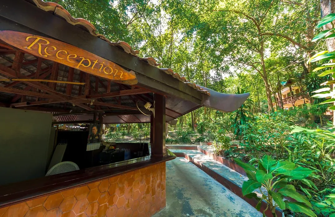 The Lost Resort-1